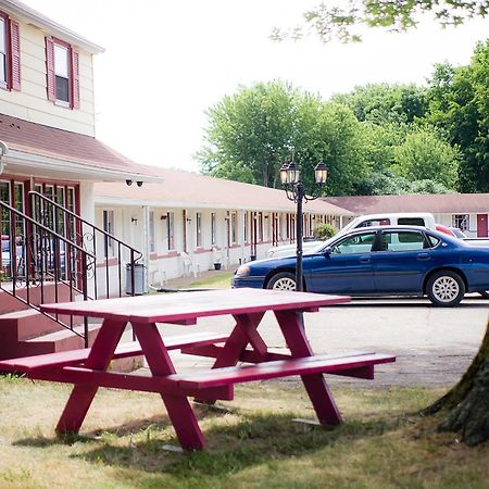 Steelhead Inn Erie Zewnętrze zdjęcie
